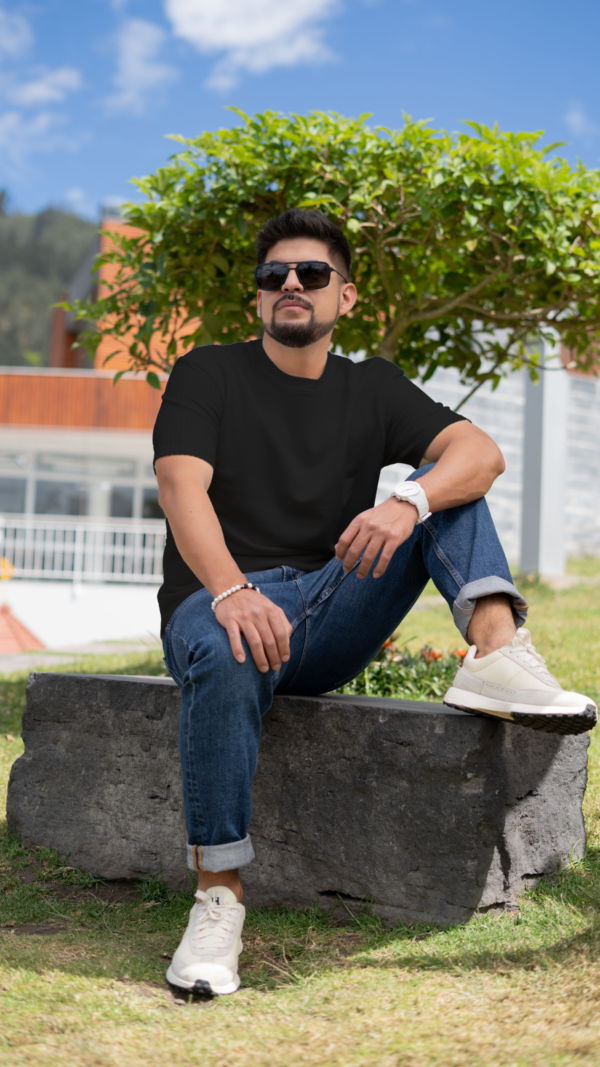 Camiseta con textura tipo waffle - Negra